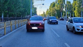 На проспекте 50 лет Октября парень на "Мазде" сбил подростка