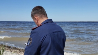 Под Саратовом в Волге нашли неизвестного утопленника