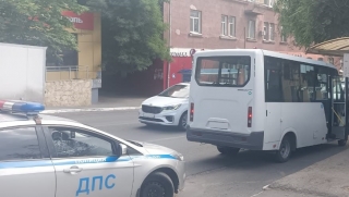 На Мясницкой маршрутка сбила пешехода