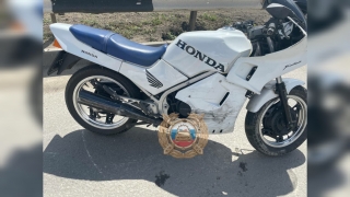 В Солнечном столкнулись мотоцикл и "Датсун". Есть пострадавший