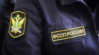 В Саратове ИП выплатила за некачественный диван в четыре раза больше его цены