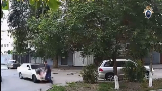 Убить автомобилем. Задавившего насмерть мужчину водителя "15-й" арестовали