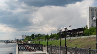 Саратовцев в понедельник ждет облачность с дождем