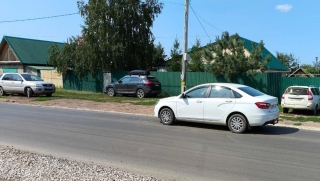 Пожилой водитель "Весты" сбил ребенка на самокате