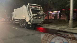 В Саратове мотоциклист врезался в мусоровоз и погиб