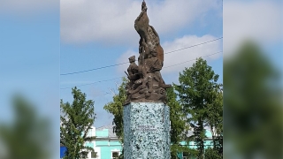 В седьмой раз и дороже. Чиновники снова ищут реставратора памятника героям Гражданской