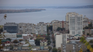 Атака БПЛА: поврежден жилой дом в Саратове, есть пострадавший