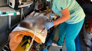 В медучреждения Москвы и Пензы санавиацией доставили трех маленьких саратовцев