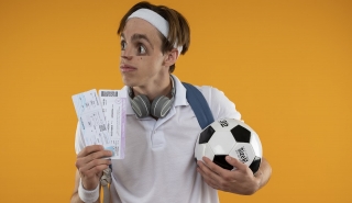 Жажда ставок. Молодой саратовский лудоман обокрал приютившую его девушку