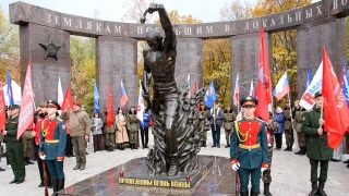 В Саратове увековечили имена еще 200 погибших военнослужащих