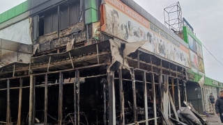 В Саратове под утро загорелись павильоны рынка "Владимирский"