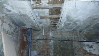 Годы обещаний. Жители дома на Лунной поведали о равнодушии мэрии