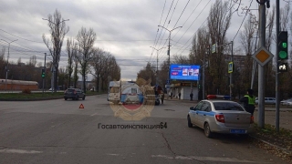 В Саратове столкнулись иномарка и "скорая". Пострадал ребенок