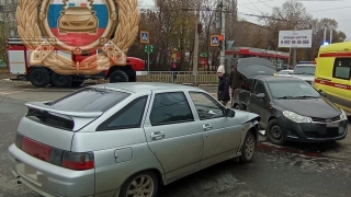 Две девочки попали в больницу после ДТП в Балакове
