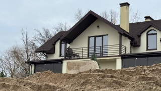 Захват берега Волги. Статусных "островитян" не замечают прокуроры, приставы и ТУ Росимущества