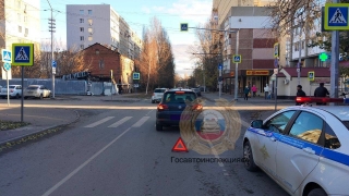 На Новоузенской "Фольксваген" сбил пенсионерку