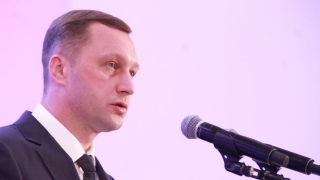 Роман Бусаргин продолжает опускаться в медиарейтинге глав регионов