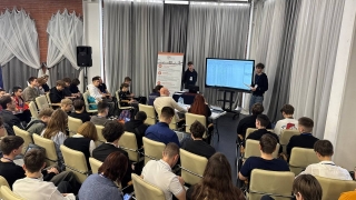 "Т Плюс" поддержал конкурс "Заряд Хакатон" в детском технопарке "Кванториум"