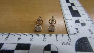 Продавец обокрала саратовский ювелирный магазин