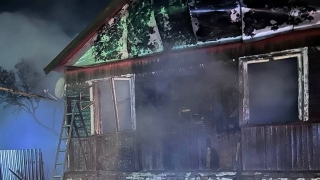 На пожаре в саратовском селе погиб неосторожный курильщик