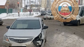 Водитель "Вензы" попала в больницу после встречи с "Солярисом"