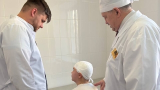 В новогодние праздники саратовские врачи спасли жизнь девушки с опухолью мозга