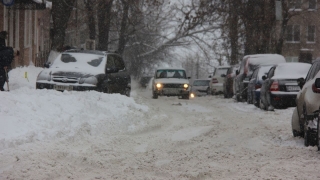 Непогода. Саратовцам рекомендовано отказаться от дальних поездок на личном авто
