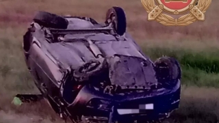 В опрокинувшейся машине под Озинками погиб мужчина