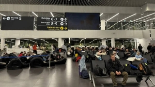 Второй раз за день. В аэропорту Саратова вновь прекратили полеты