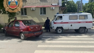 В Саратовской области две женщины попали под колеса иномарок