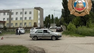 В Новоузенске водитель отечественной легковушки сбил пожилую женщину