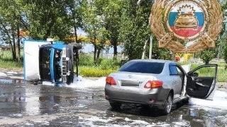 После столкновения "Газели" с иномаркой оба водителя оказались в больнице