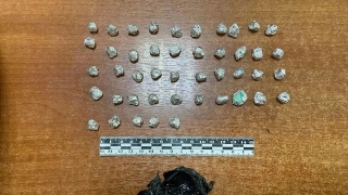 У саратовчанки нашли 45 свертков с героином
