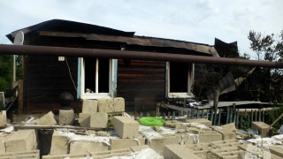Ранним утром в саратовском селе сгорел дом