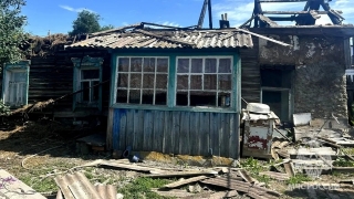 В саратовском райцентре сгорел дом