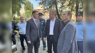 Атака БПЛА. В Энгельсе поврежден дом, жильцам предоставят временное размещение