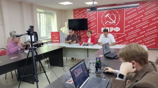 Обком саратовских коммунистов готовится к смене поколений