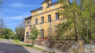 В центре Саратова ДОМ.РФ продает историческое здание 1856 года постройки