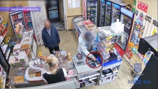 Балаковец не заблокировал потерянную карту и лишился денег
