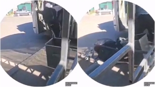 В Саратовской области водитель вышвырнул школьника из автобуса