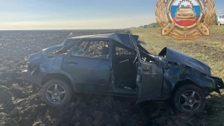 В Советском районе водитель получил травмы в перевернувшейся "девятке"
