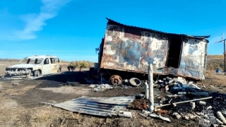 На пожаре возле саратовского пруда погиб мужчина
