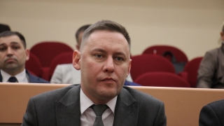 Министр объяснил "ошибкой" снижение зарплат саратовских учителей