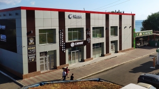 В Саратове арендаторам бывшего кинотеатра "Экран" отключили свет и воду