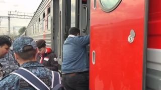 Саратовские приставы отправили на родину четырех иностранцев