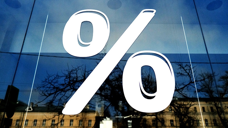 Россияне направили больше 50% новых кредитов на погашение старых
