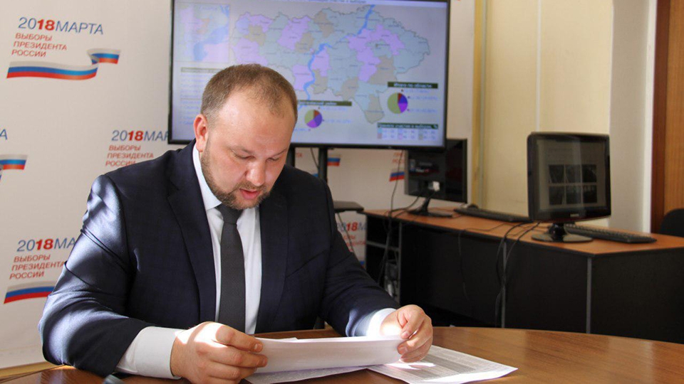 Облизбирком проверяет информацию о попытке вброса на одном из участков