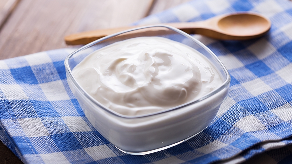 Сметана и колбаса тянут вниз ценовой рейтинг саратовских продуктов