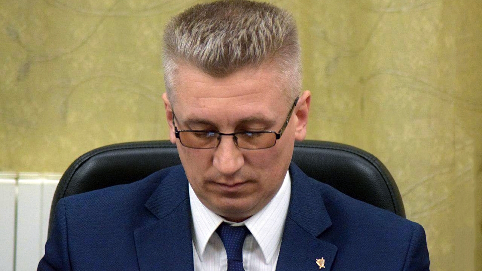 Олег Петров о рублевом особняке: "Комментарии буду давать в рамках служебной проверки"