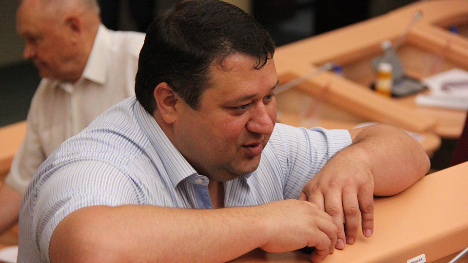 Станислав Денисенко о ситуации в регионе: "Бизнес уехал, предприятия загибаются"